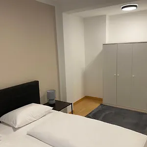 Apartment Ostertor, Schoenes 2-zimmer-appartment, Naehe Klinikum, Balkon, Citynah Gelegen, Bremen